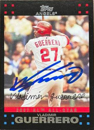 Vladimir Guerrero Signed 2007 Topps Updates & Highlights Baseball Card - Anaheim Angels #UH220 - PastPros