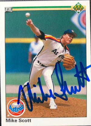 Mike Scott Signed 1990 Upper Deck Baseball Card - Houston Astros #125