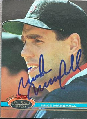 マイク・マーシャルが署名した 1991 スタジアム クラブ ベースボール カード - ボストン レッドソックス