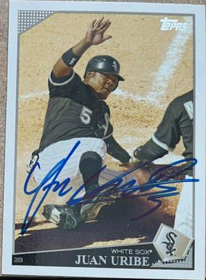 Juan Uribe Signed 2009 Topps Baseball Card - Chicago White Sox