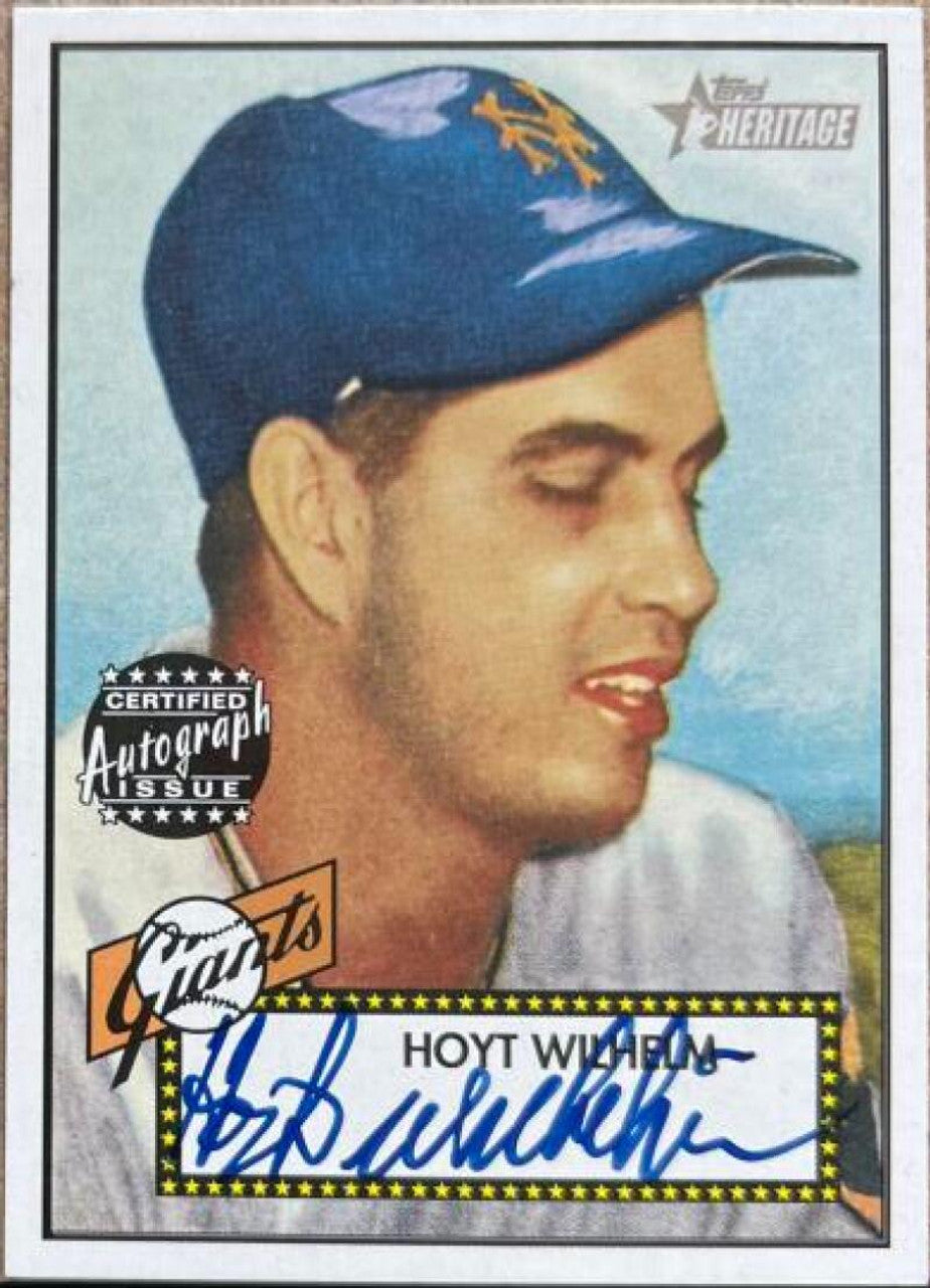 Hoyt Wilhelm Signed 2001 Topps Heritage Autographs Baseball Card - New York Giants