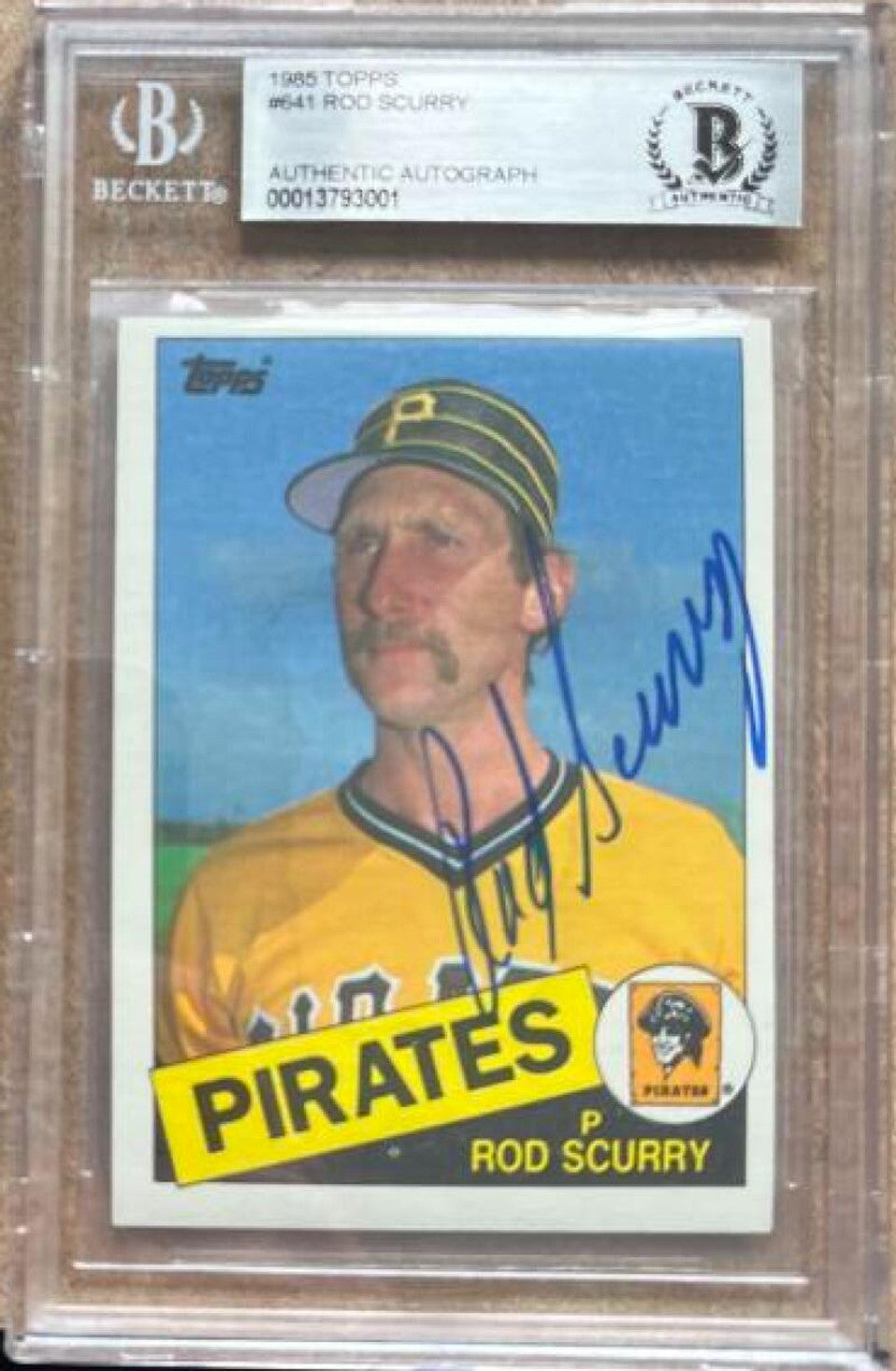 Rod Scurry Signed 1985 Topps Baseball Card - Pittsburgh Pirates - Beckett Authentication