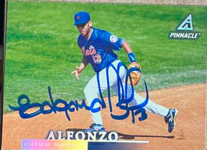 Edgardo Alfonzo Signed 1998 Pinnacle Baseball Card - New York Mets