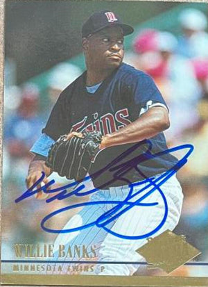 Willie Banks Signed 1994 Fleer Ultra Baseball Card - Minnesota Twins