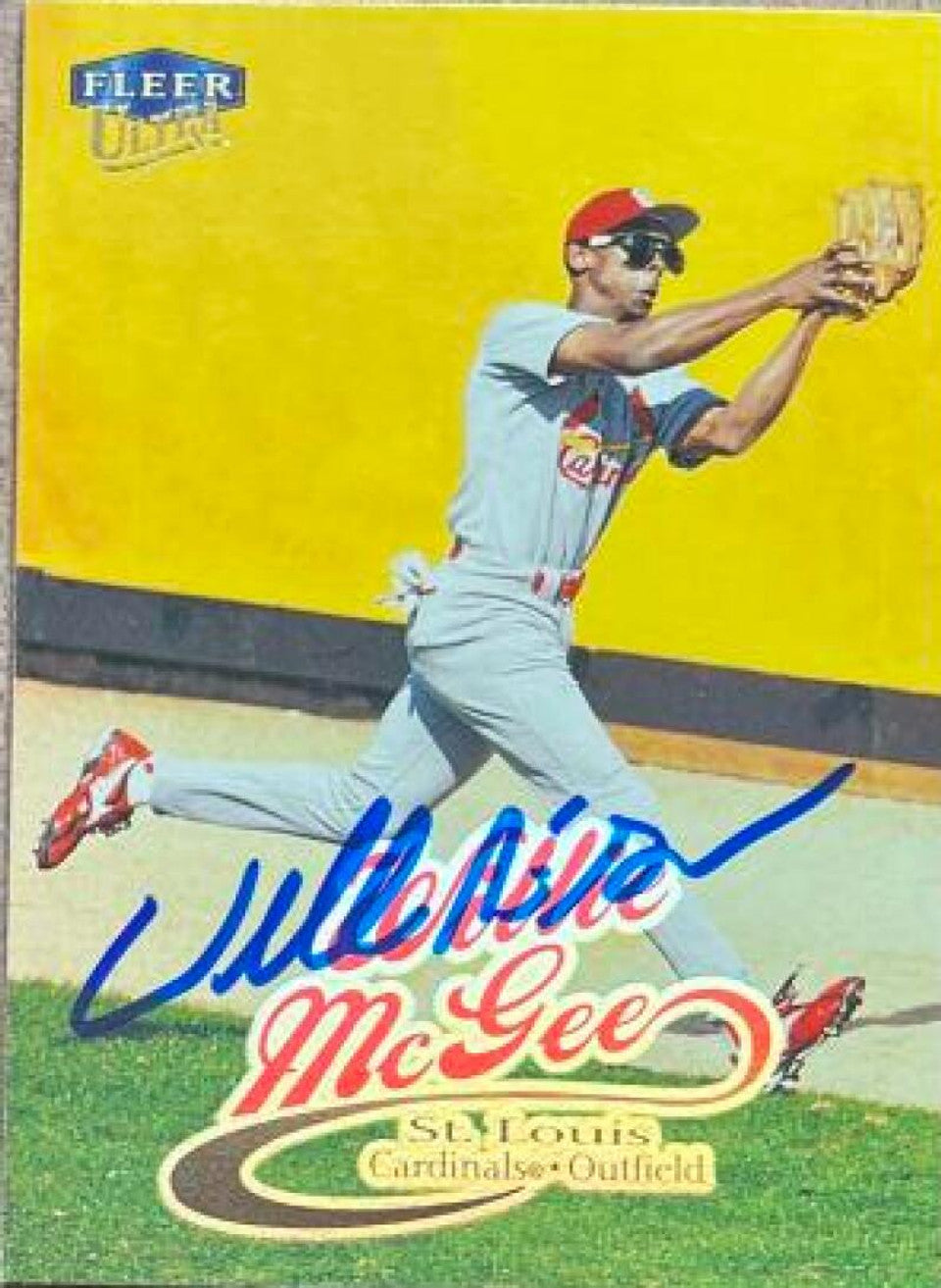 Willie McGee Signed 1999 Fleer Ultra Baseball Card - St Louis Cardinals
