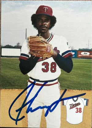 Ron Washington Signed 1983 Team Issue Baseball Card - Minnesota Twins