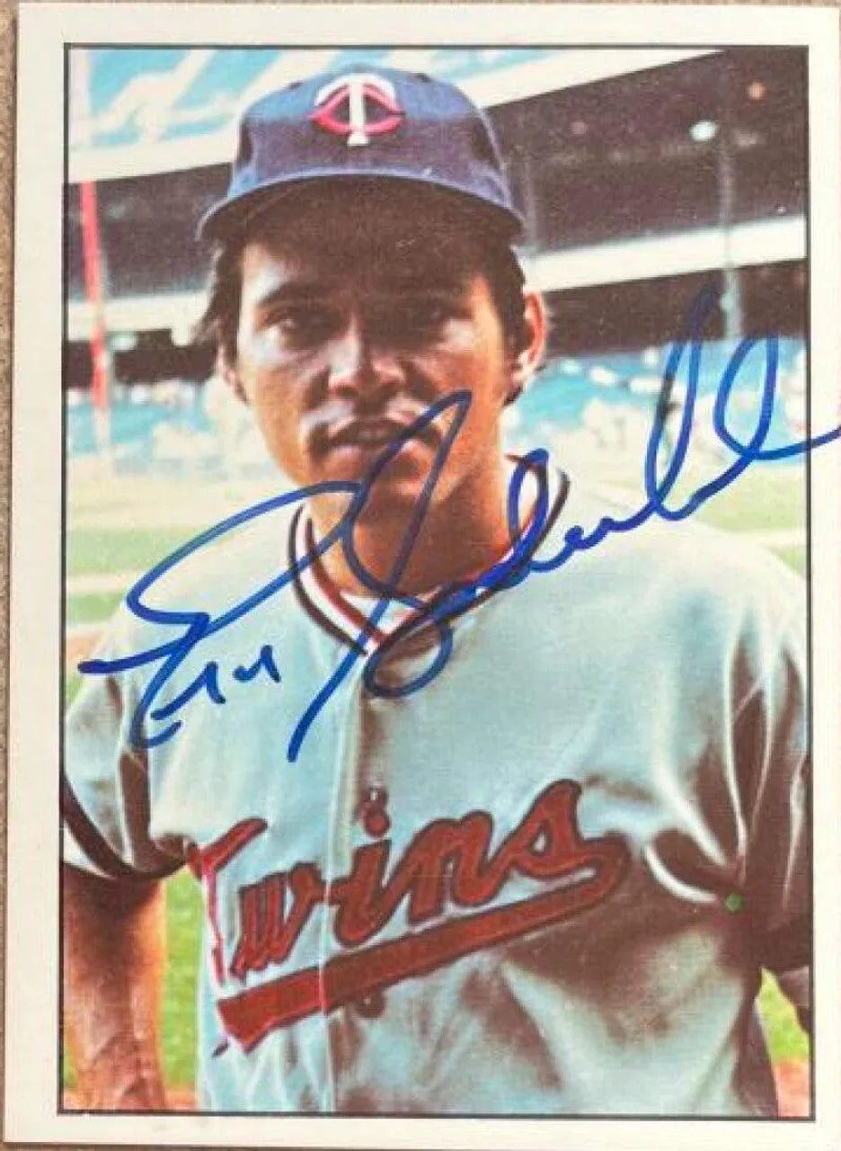 Eric Soderholm Signed 1976 SSPC Baseball Card - Minnesota Twins