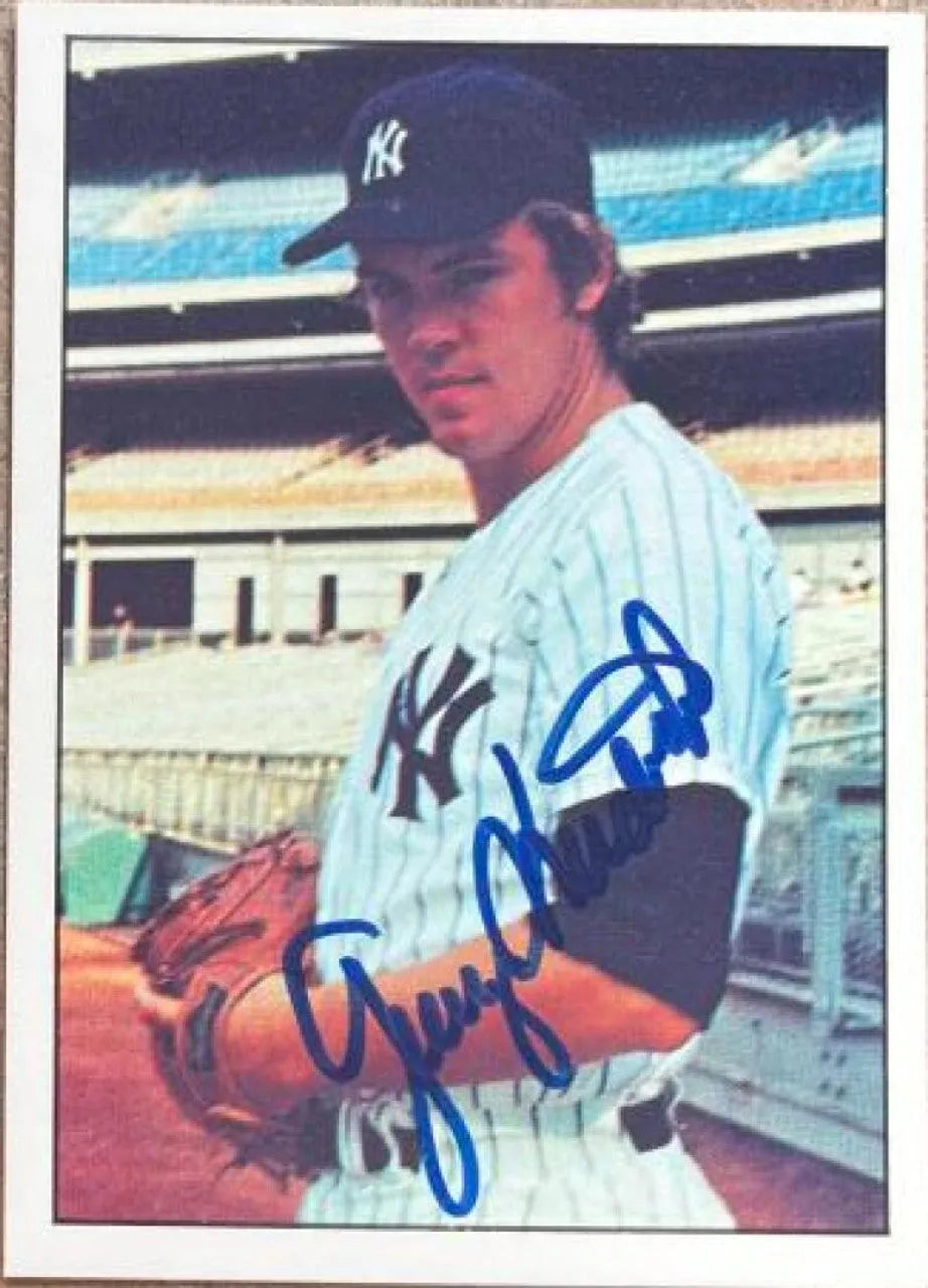 George "Doc" Medich Signed 1976 SSPC Baseball Card - New York Yankees