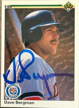 Dave Bergman Signed 1990 Upper Deck Baseball Card - Detroit Tigers