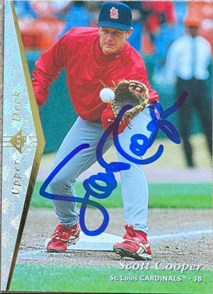 Scott Cooper Signed 1995 SP Superbafoil Baseball Card - St Louis Cardinals