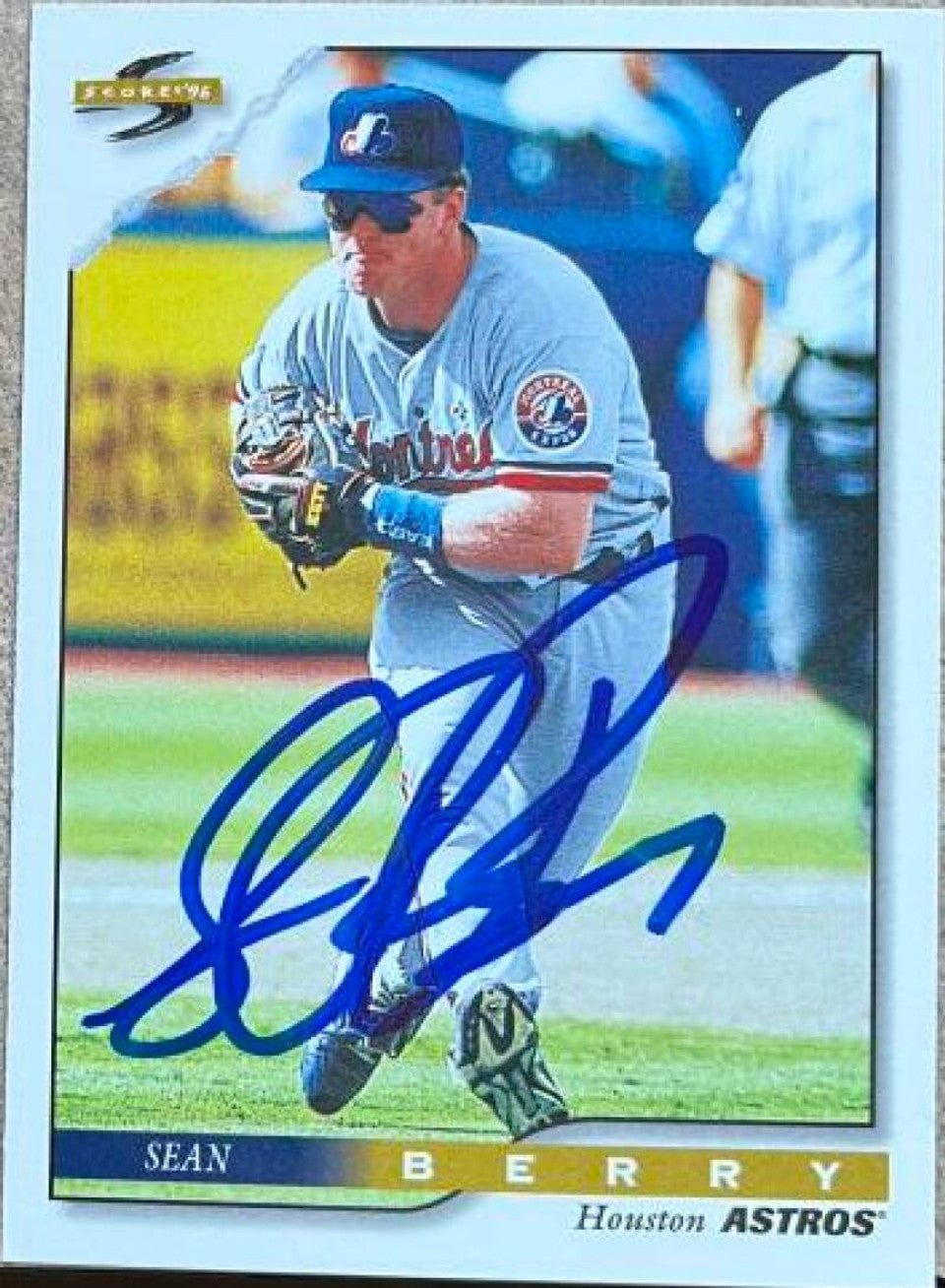 Sean Berry Autographed 1996 Score Baseball Card - Montreal Expos