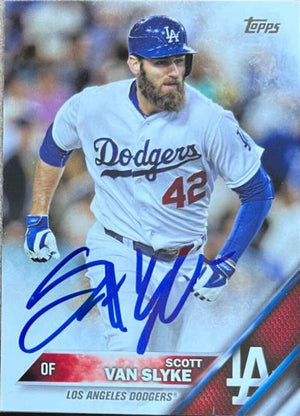 Scott Van Slyke Autographed 2016 Topps Baseball Card - Los Angeles Dodgers (SP - Running)