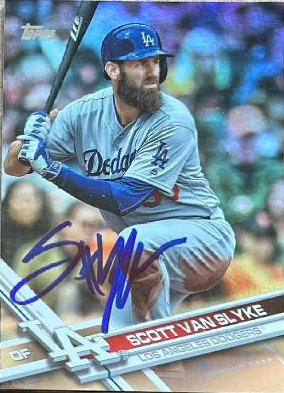 スコット・ヴァン・スライク直筆サイン入り 2017 Topps レインボーホイル ベースボールカード - ロサンゼルス・ドジャース