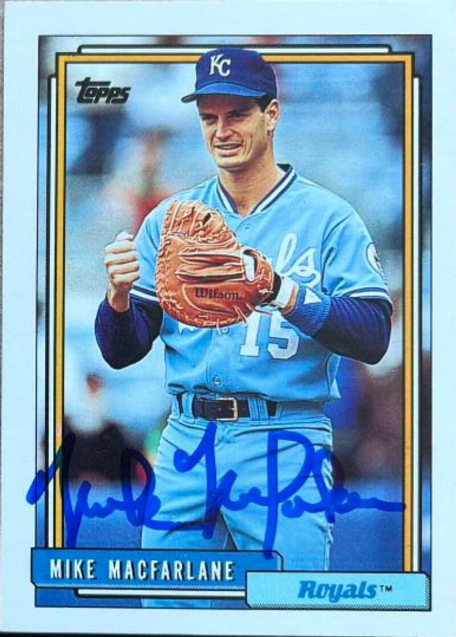 Mike MacFarlane Signed 1992 Topps Baseball Card - Kansas City Royals