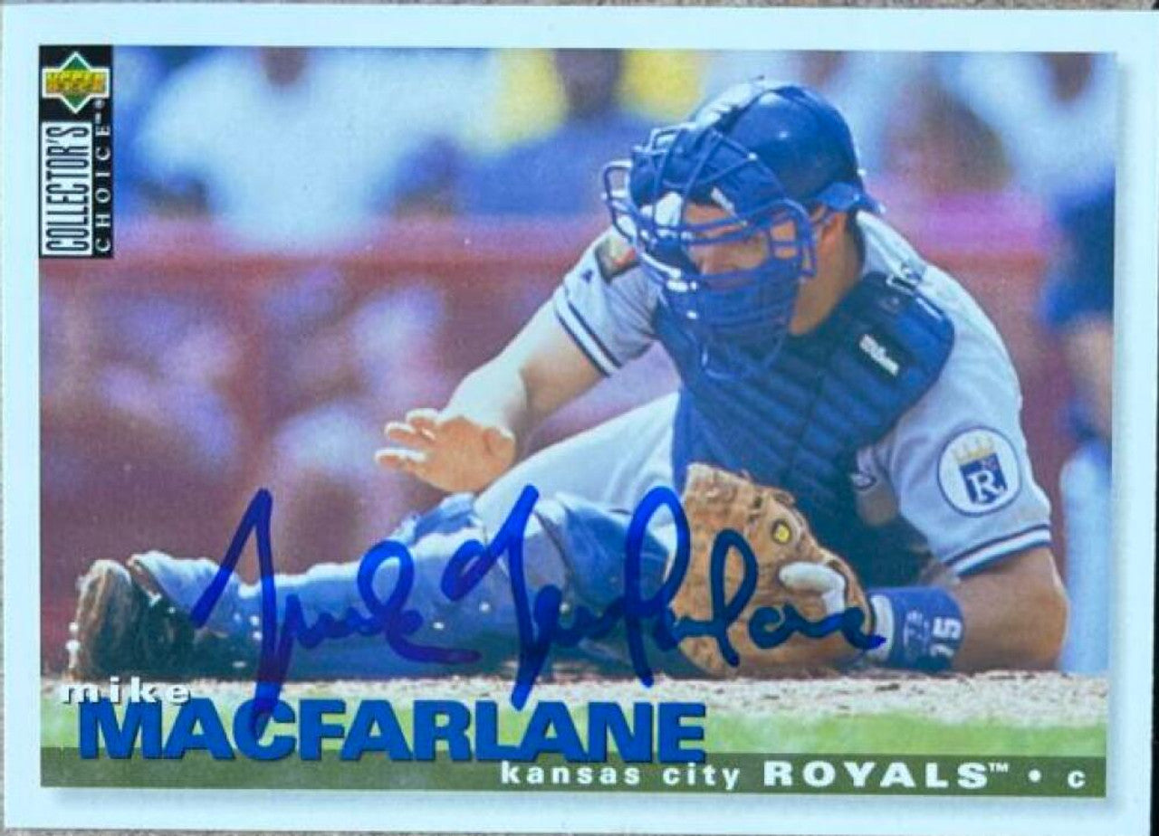 Mike MacFarlane Signed 1995 Collector's Choice Baseball Card - Kansas City Royals