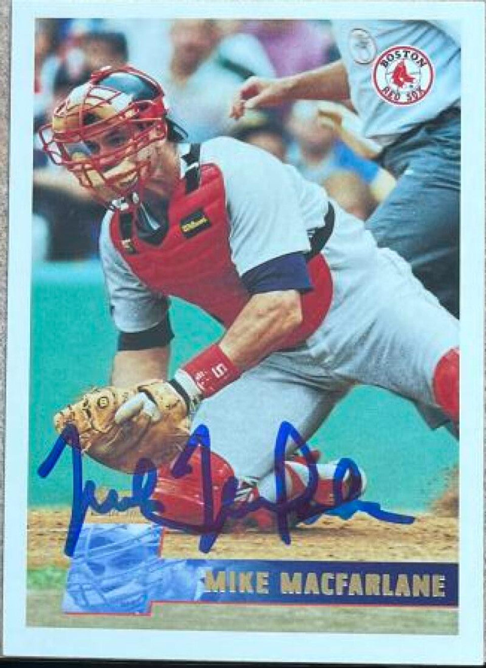 Mike MacFarlane Signed 1996 Topps Baseball Card - Boston Red Sox