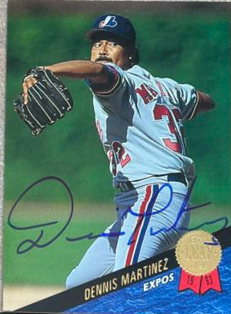 Dennis Martinez Signed 1993 Leaf Baseball Card - Montreal Expos