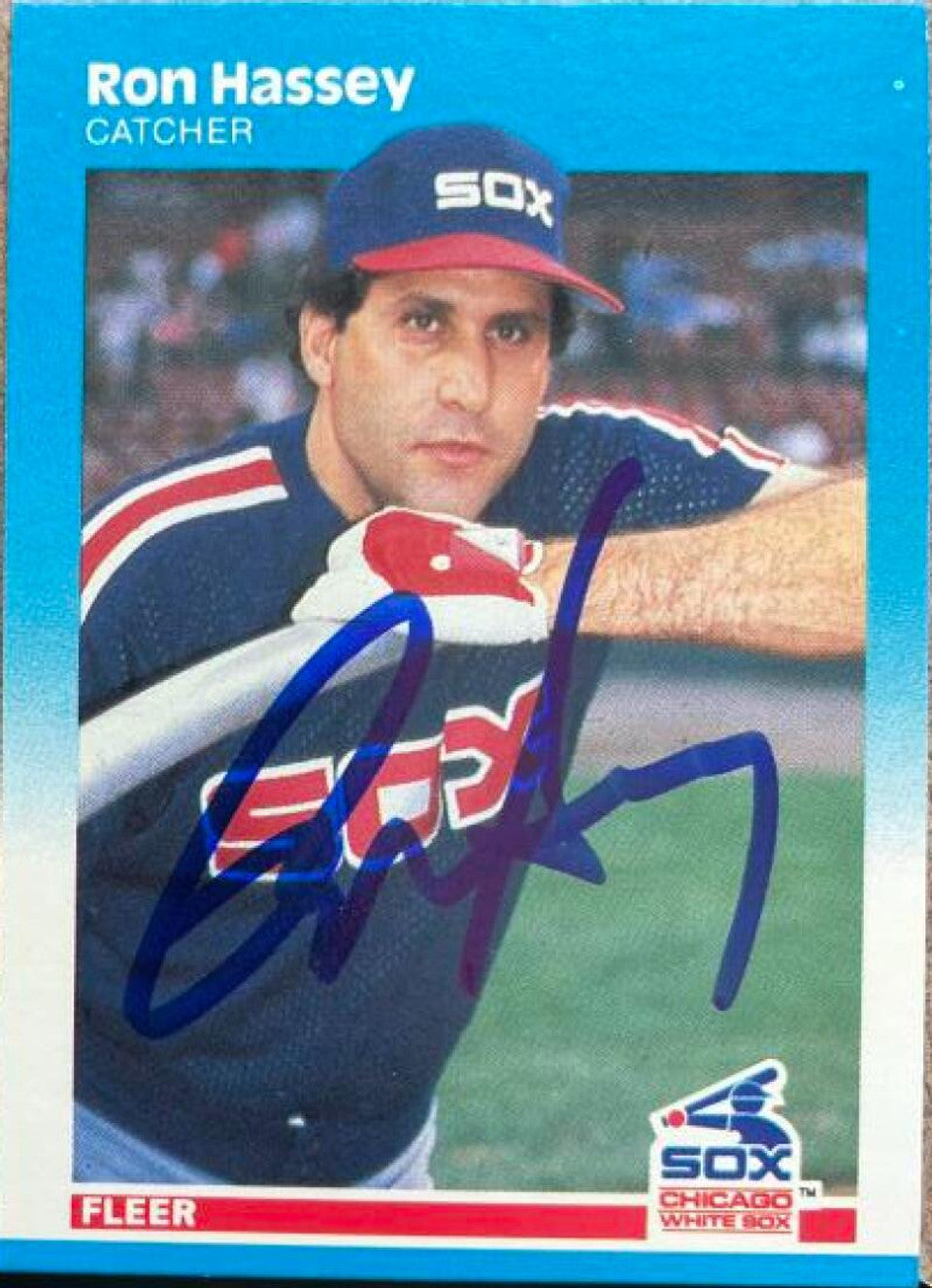 Ron Hassey Signed 1987 Fleer Baseball Card - Chicago White Sox