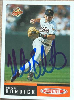Mike Bordick Signed 2002 Topps Total Baseball Card - Baltimore Orioles