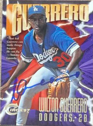 Wilton Guerrero Signed 1997 Circa Baseball Card - Los Angeles Dodgers #113