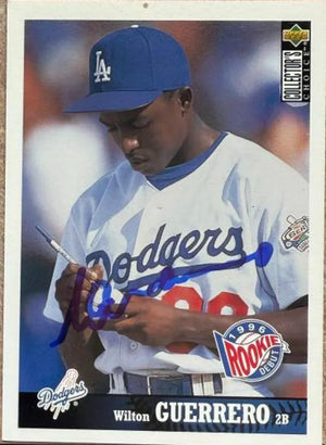 Wilton Guerrero Signed 1997 Collector's Choice Baseball Card - Los Angeles Dodgers #368 RD