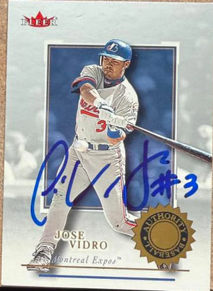 ホセ・ヴィドロ直筆サイン入り 2001 Fleer Authority ベースボールカード - モントリオール・エクスポズ #20