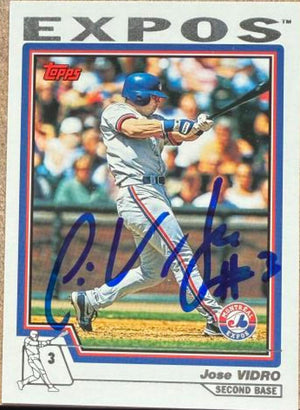 Jose Vidro Signed 2004 Topps Baseball Card - Montreal Expos #90
