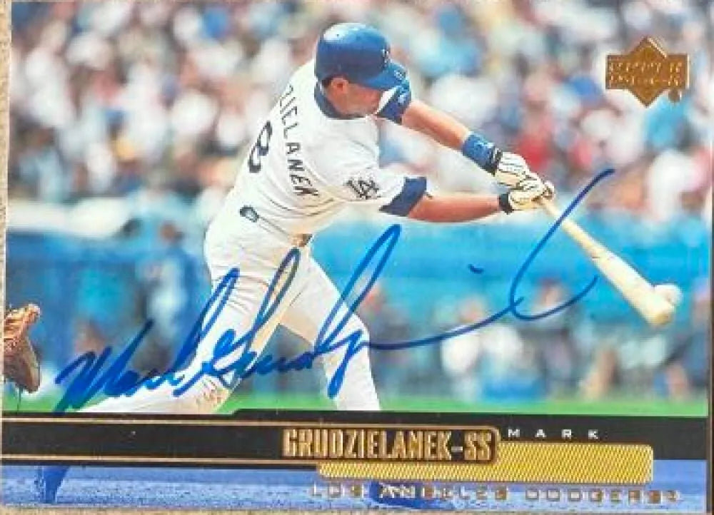 Mark Grudzielanek Signed 2000 Upper Deck Baseball Card - Los Angeles Dodgers #145