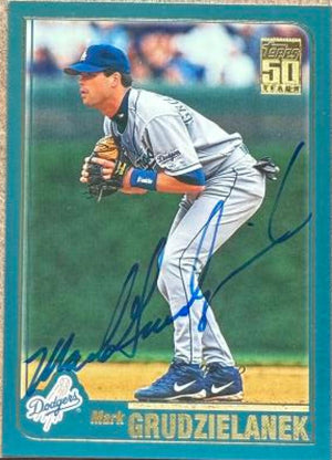 Mark Grudzielanek Signed 2001 Topps Baseball Card - Los Angeles Dodgers #206