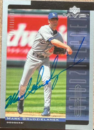Mark Grudzielanek Signed 2001 Upper Deck MVP Baseball Card - Los Angeles Dodgers #225