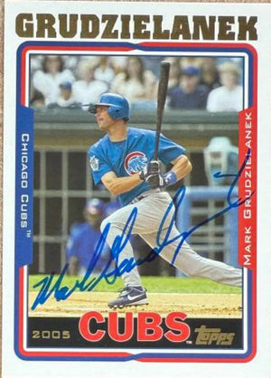 Mark Grudzielanek Signed 2005 Topps Baseball Card - Chicago Cubs #106