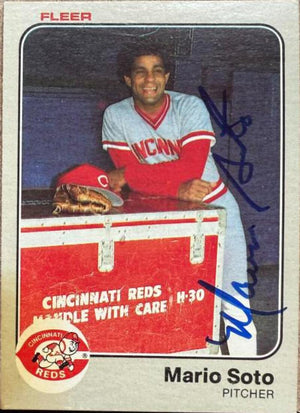 Mario Soto Signed 1983 Fleer Baseball Card - Cincinnati Reds