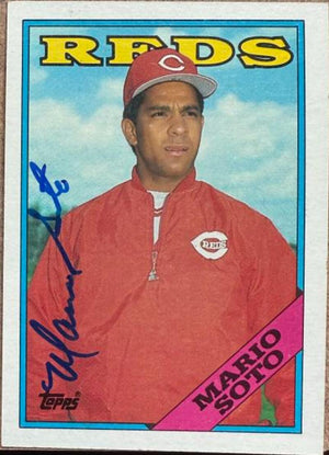 Mario Soto Signed 1988 Topps Baseball Card - Cincinnati Reds
