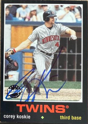 Carte de baseball vintage Upper Deck 2002 signée par Corey Koskie - Minnesota Twins #101