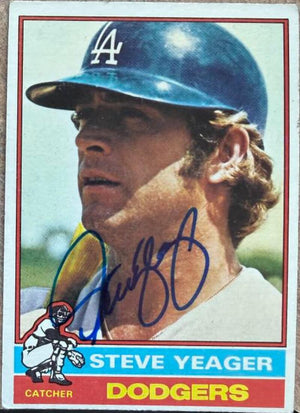 Steve Yeager Signed 1976 Topps Baseball Card #515 - Los Angeles Dodgers