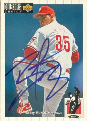Bobby Munoz Signed 1994 Collector's Choice Baseball Card - Philadelphia Phillies #553