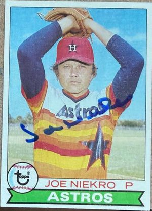 Joe Niekro Signed 1979 Topps Baseball Card - Houston Astros #68