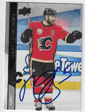Mark Giordano Signed 2020-21 Upper Deck Hockey Card - Calgary Flames