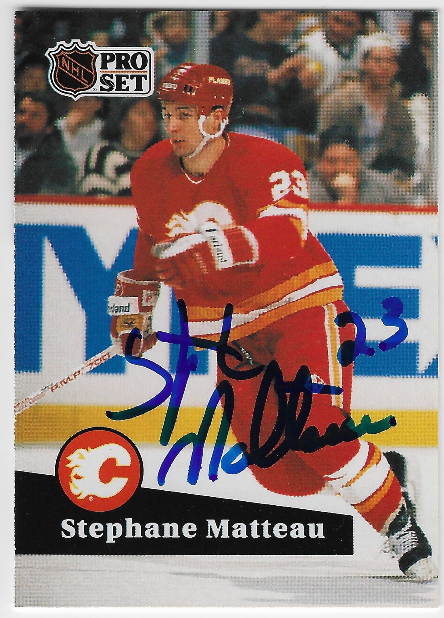 Stephane Matteau Signed 1991-92 Pro Set Hockey Card - Calgary Flames