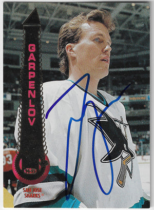 Johan Garpenlov Signed 1994-95 Pinnacle Hockey Card - San Jose Sharks