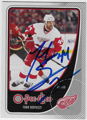 Todd Bertuzzi Signed 2010-11 O-Pee-Chee Hockey Card - Detroit Red Wings