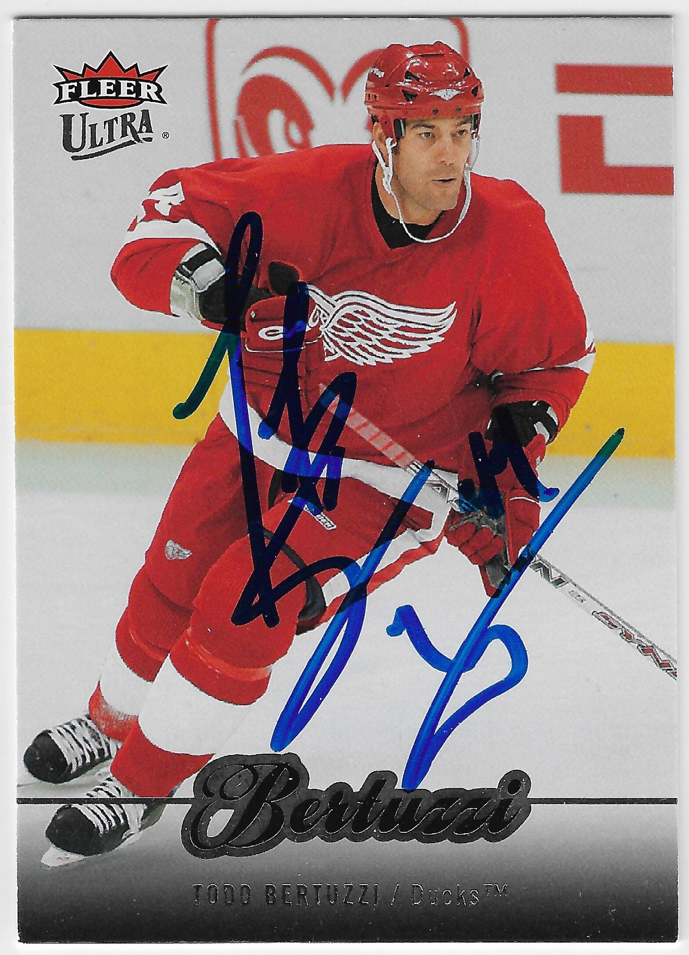 Todd Bertuzzi Signed 2007-08 Fleer Ultra Hockey Card - Detroit Red Wings