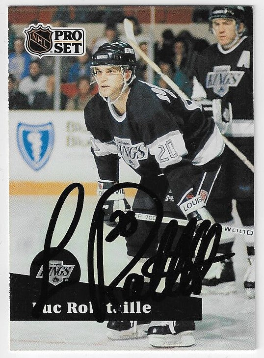Luc Robitaille Signed 1991-92 Pro Set Hockey Card - Los Angeles Kings