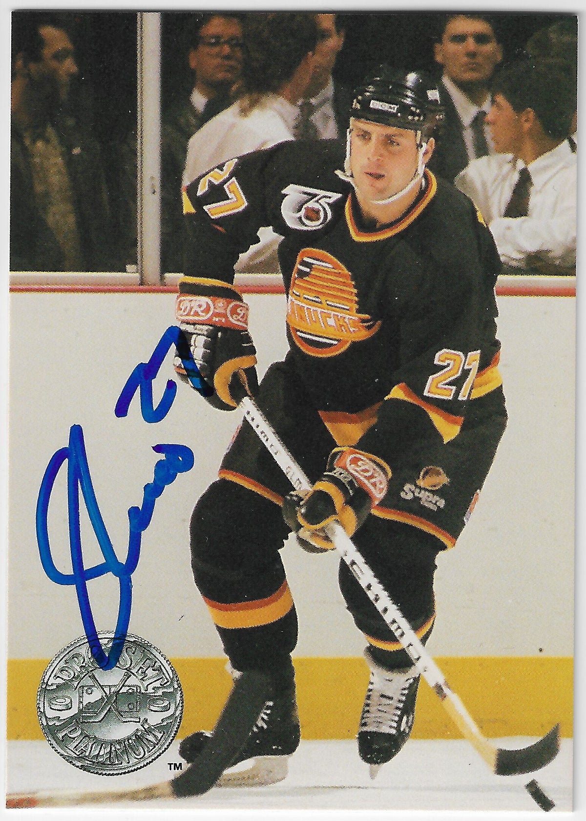 Sergio Momesso Signed 1991-92 Pro Set Platinum Hockey Card - Vancouver Canucks