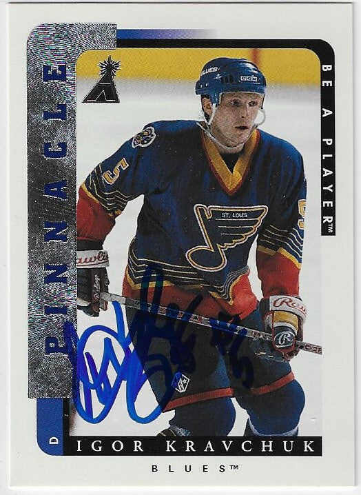 Carte de hockey Pinnacle Be A Player 1996-97 signée par Igor Kravchuk - Blues de St. Louis