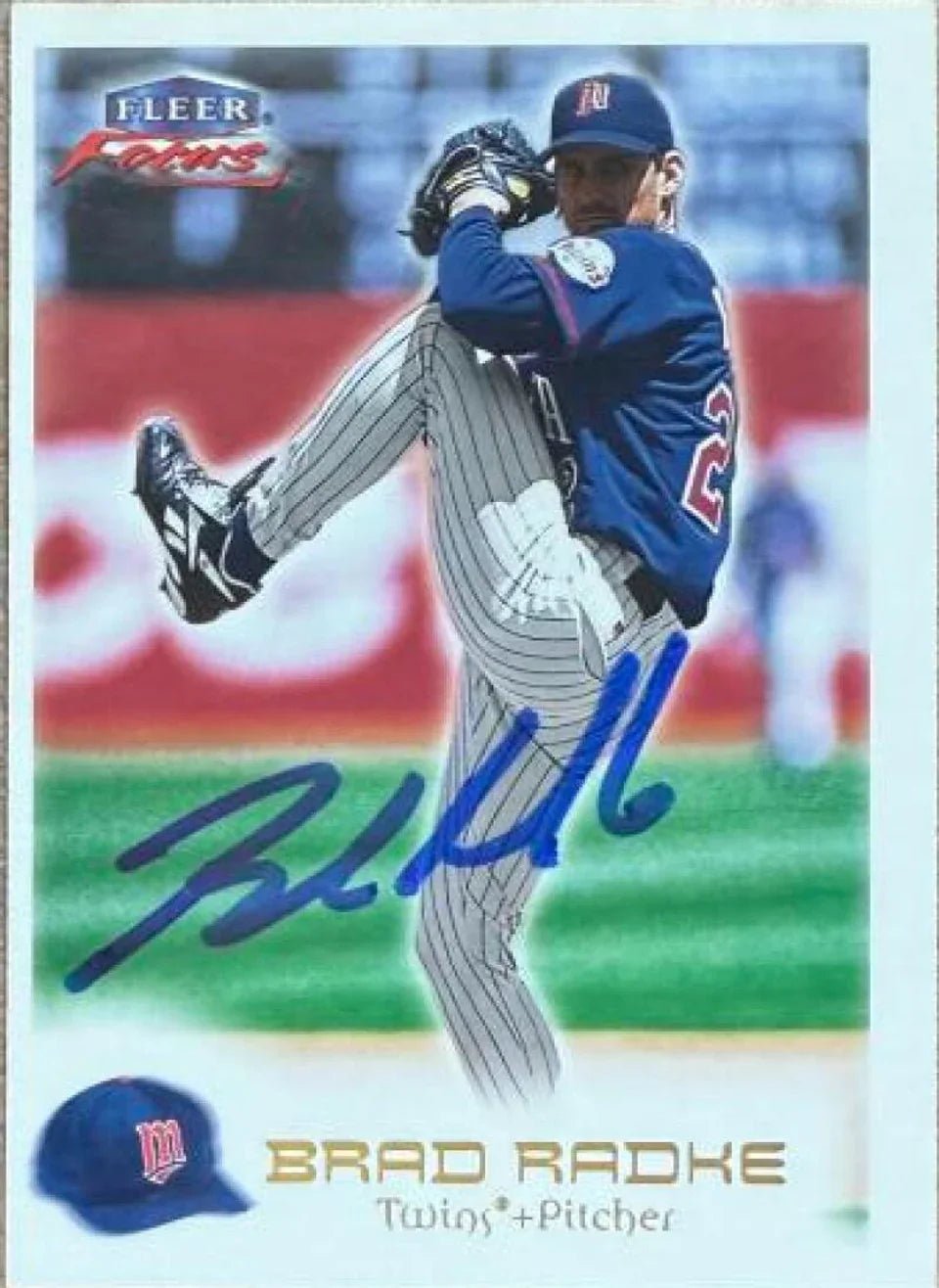 Brad Radke Signed 2000 Fleer Focus Baseball Card - Minnesota Twins