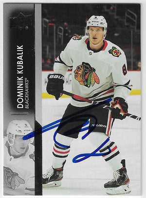 Domanik Kubalik Signed 2021-22 Upper Deck Hockey Card - Chicago Blackhawks