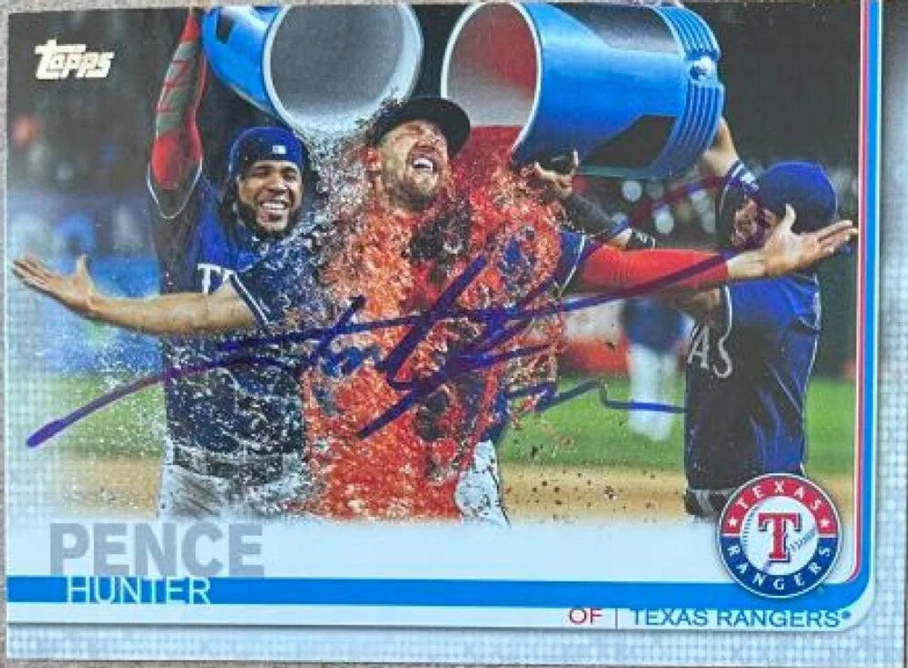 Hunter Pence Signed 2019 Topps Update Baseball Card - Texas Rangers