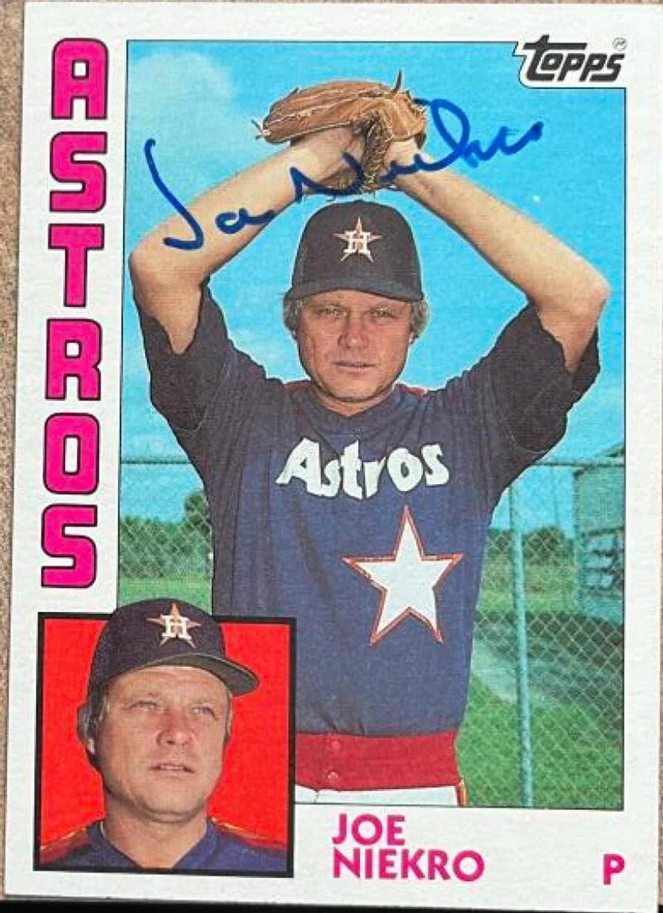 Joe Niekro Signed 1984 Topps Baseball Card - Houston Astros - PastPros