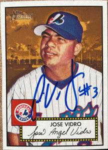 Jose Vidro Signed 2001 Topps Heritage Baseball Card - Montreal Expos (Red Back) - PastPros